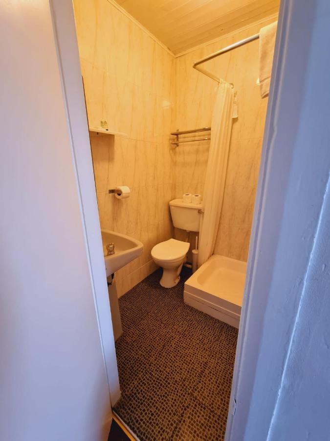 Clifton Court Hotel Dublin Room photo